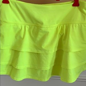 Athleta skirt with built in compression shorts